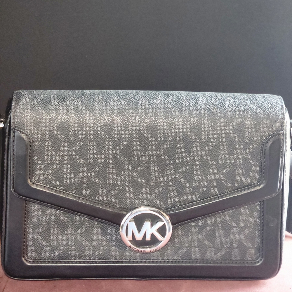 Michael Kors Black and Gray Crossbody Bag